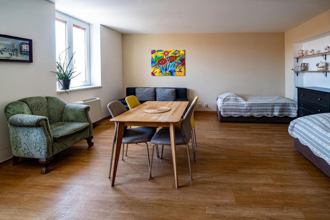 Apartmány Gulliver Mikulov Exterior foto