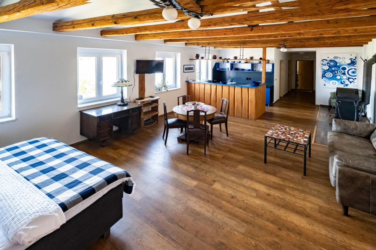 Apartmány Gulliver Mikulov Exterior foto