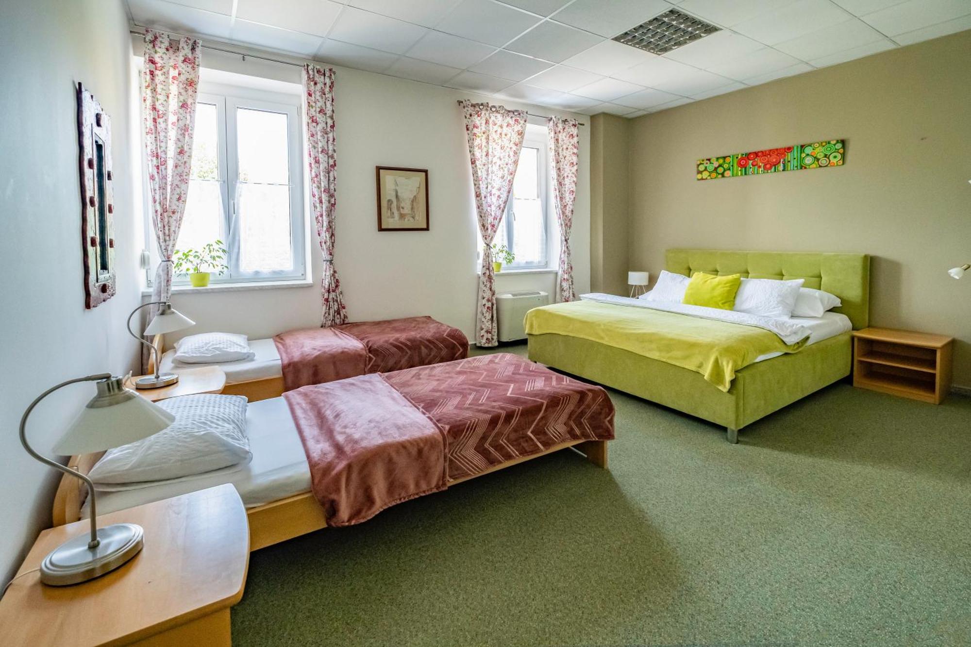 Apartmány Gulliver Mikulov Exterior foto